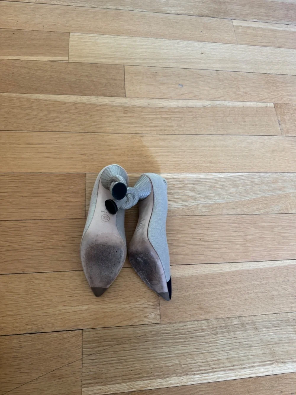 Chanel Colorblock Pattern Pumps - Picture 13 of 13